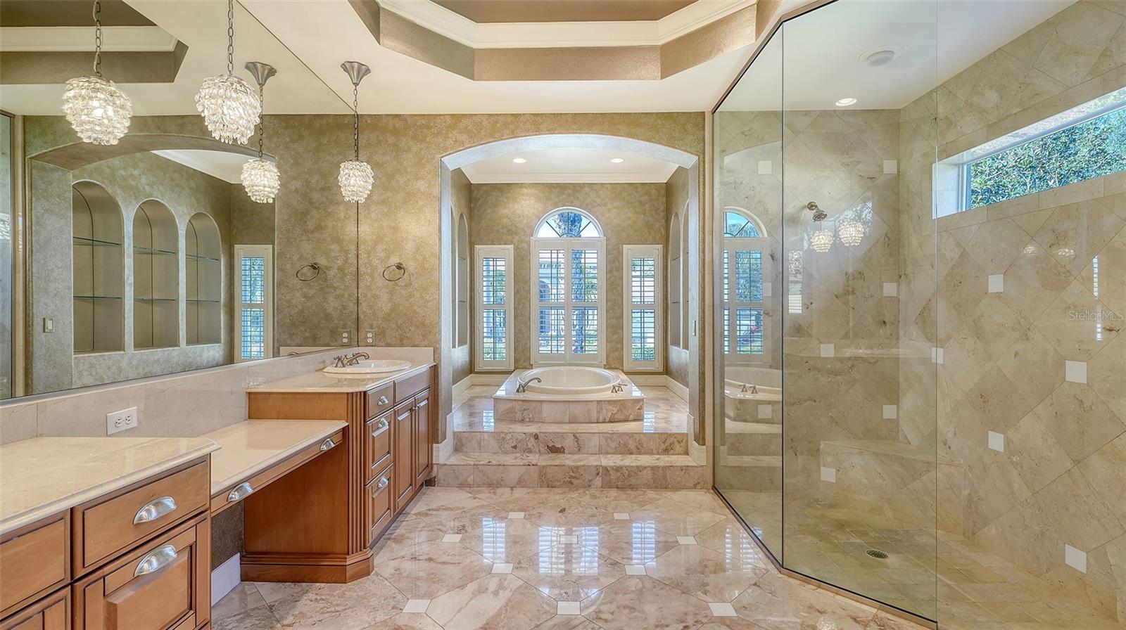 13616 LEGENDS WALK TER, LAKEWOOD RANCH, FL, 34202