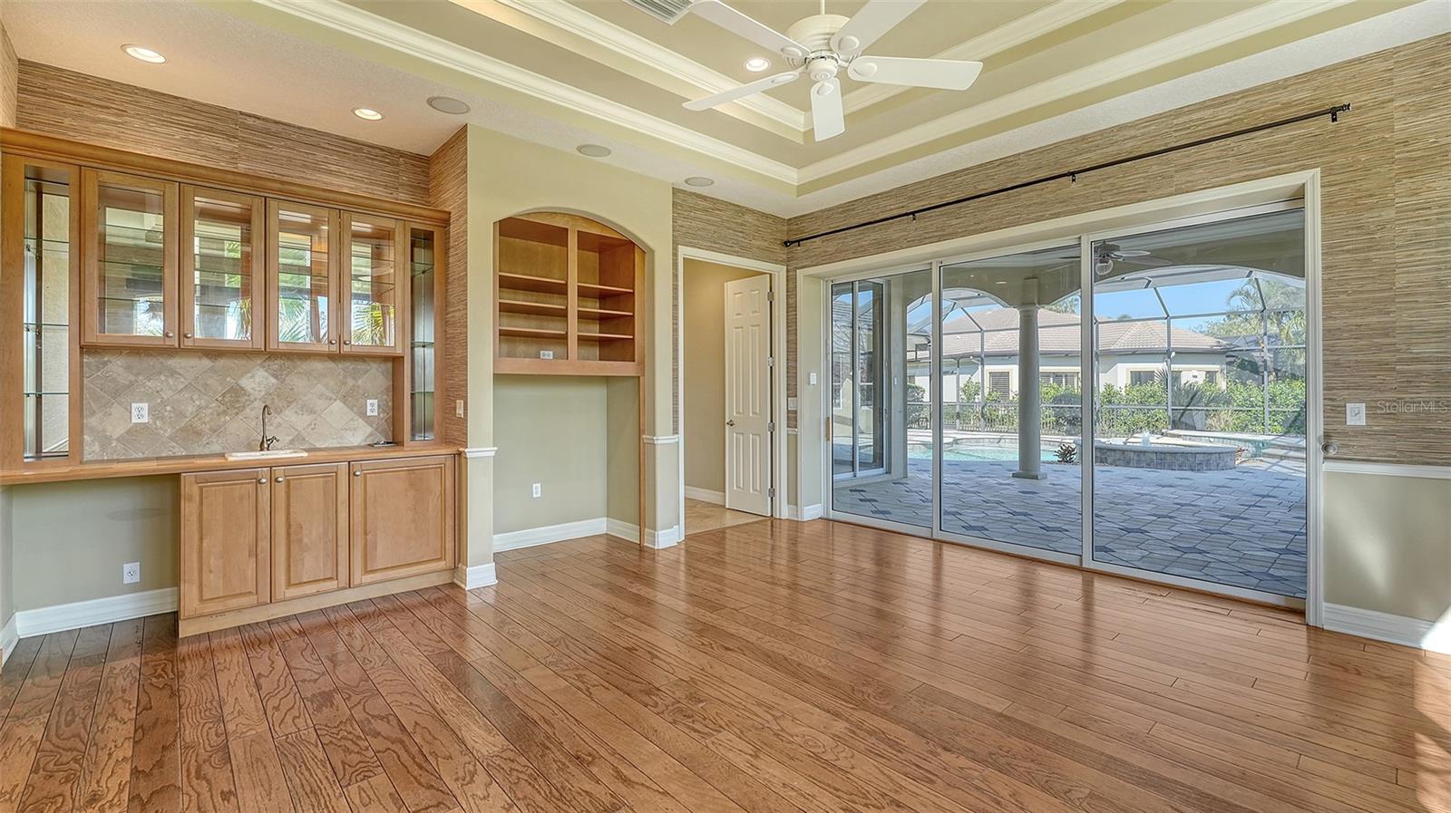 13616 LEGENDS WALK TER, LAKEWOOD RANCH, FL, 34202