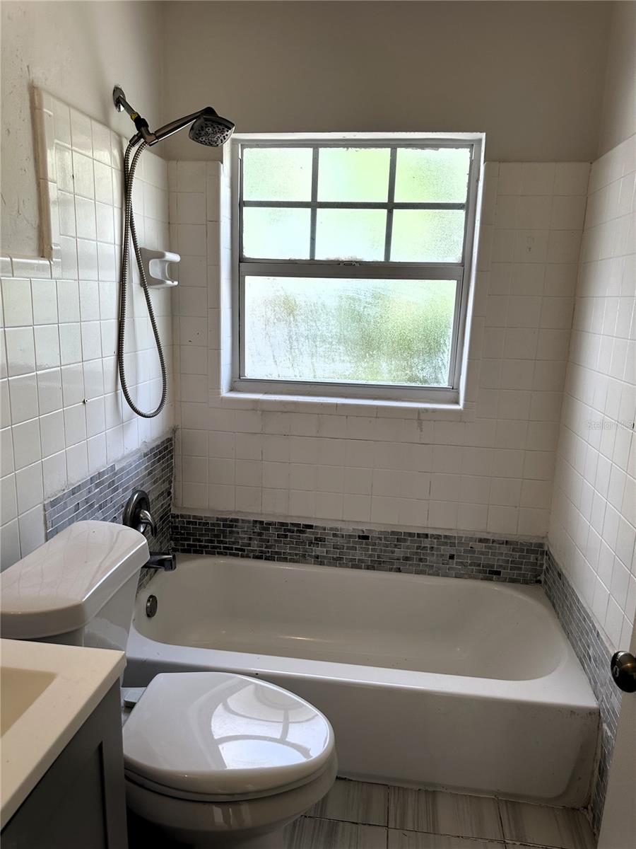 600 W PRINCETON ST #B, ORLANDO, FL, 32804