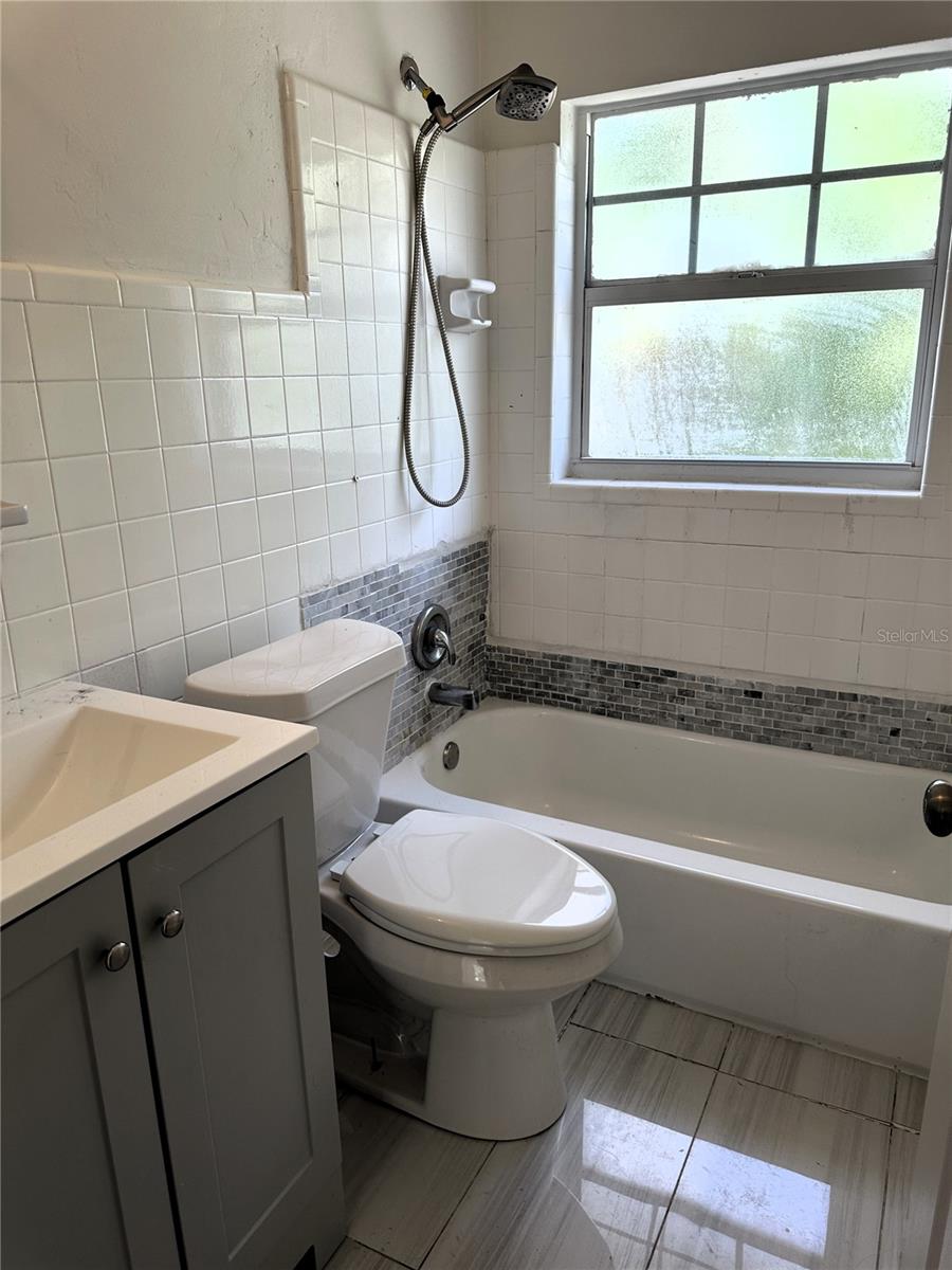 600 W PRINCETON ST #B, ORLANDO, FL, 32804