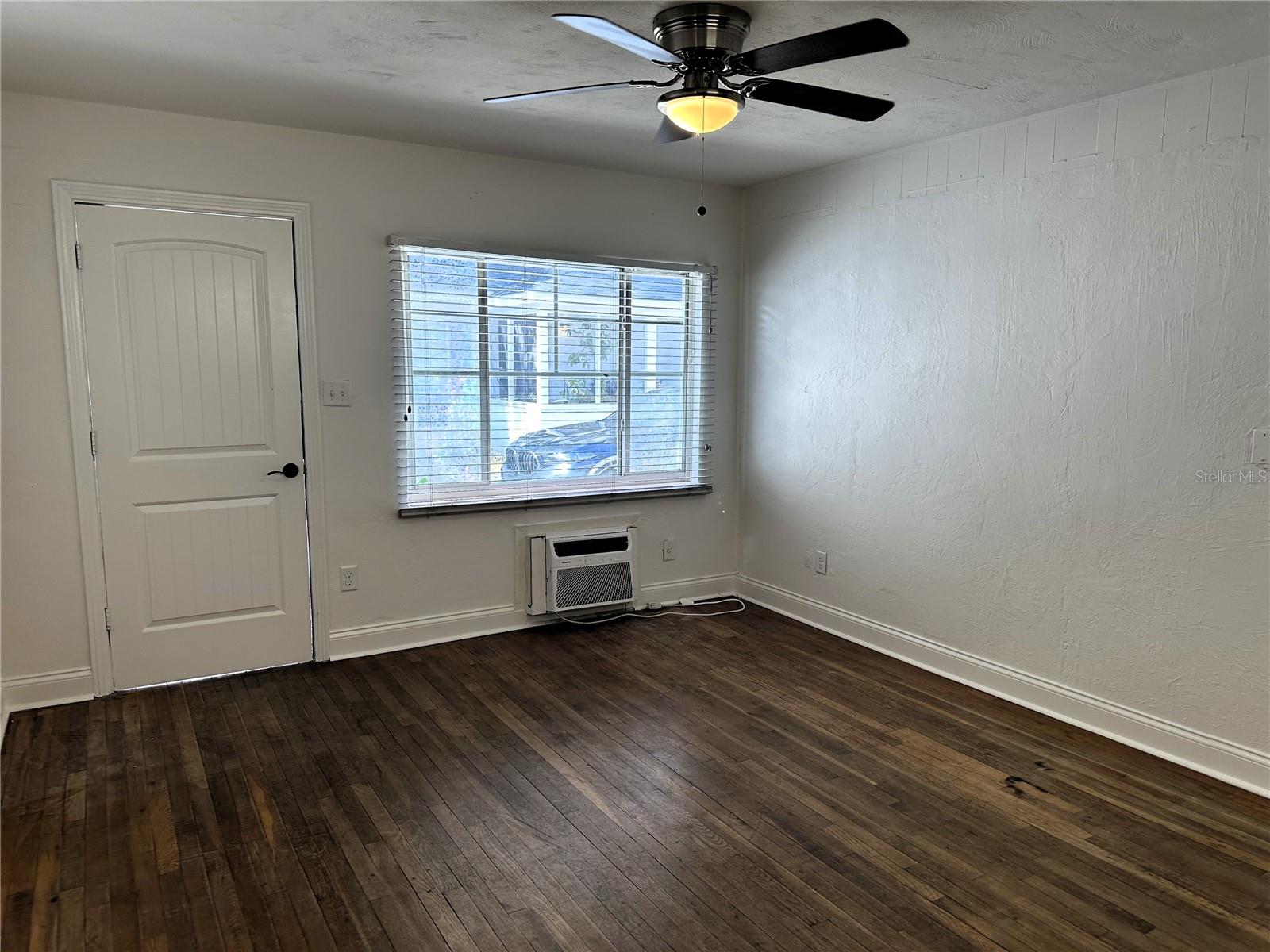 600 W PRINCETON ST #B, ORLANDO, FL, 32804