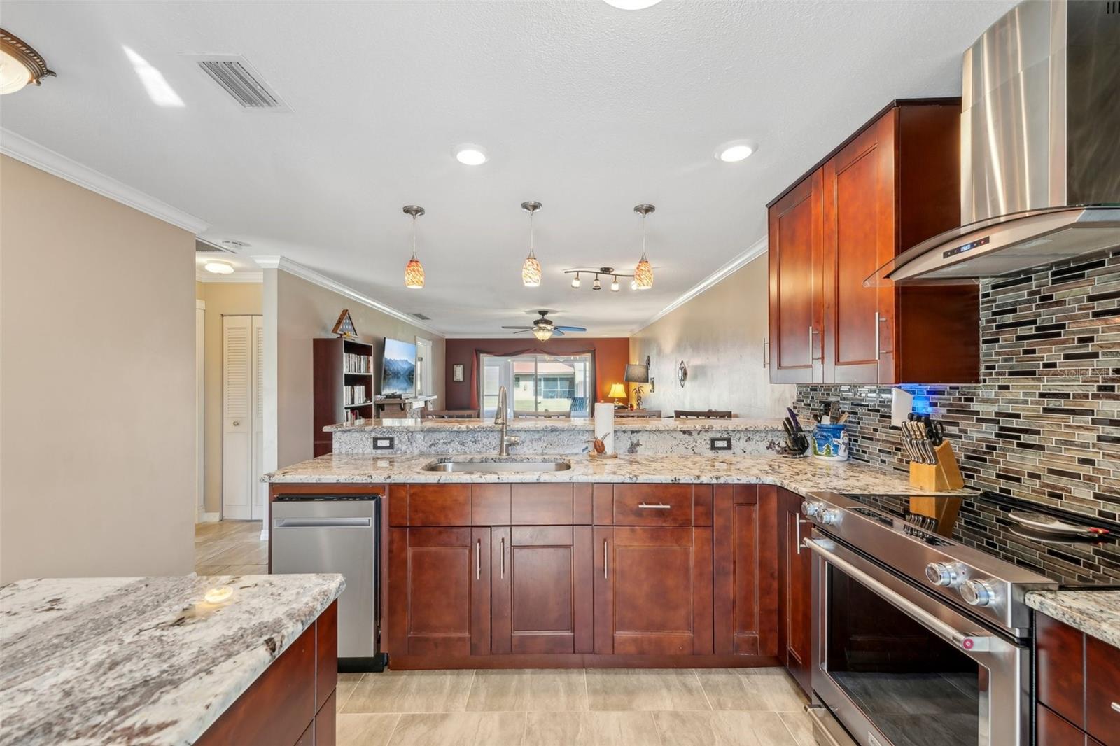 7200 ULMERTON RD #E3, LARGO, FL, 33771