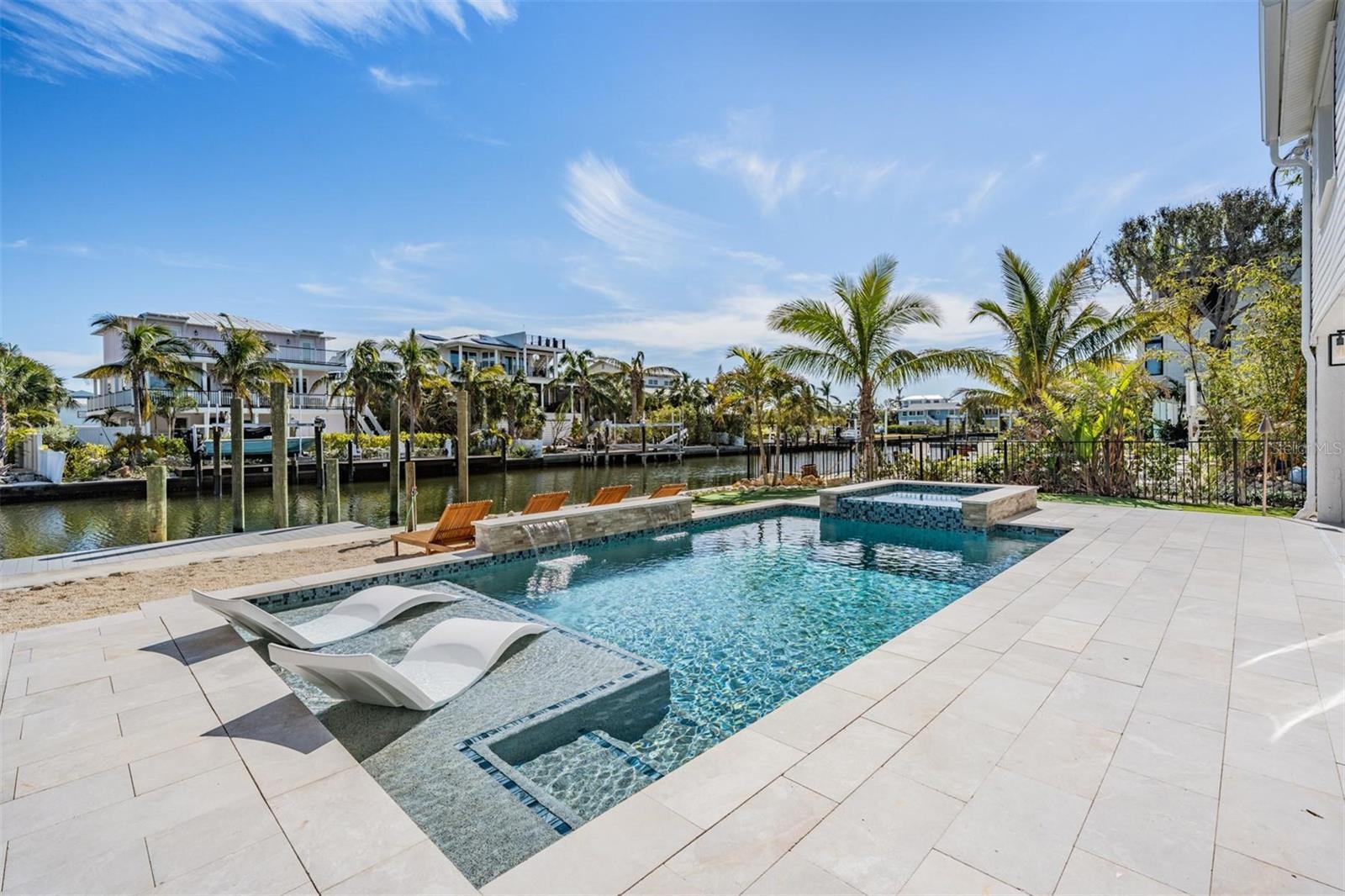 519 LOQUAT DR, ANNA MARIA, FL, 34216