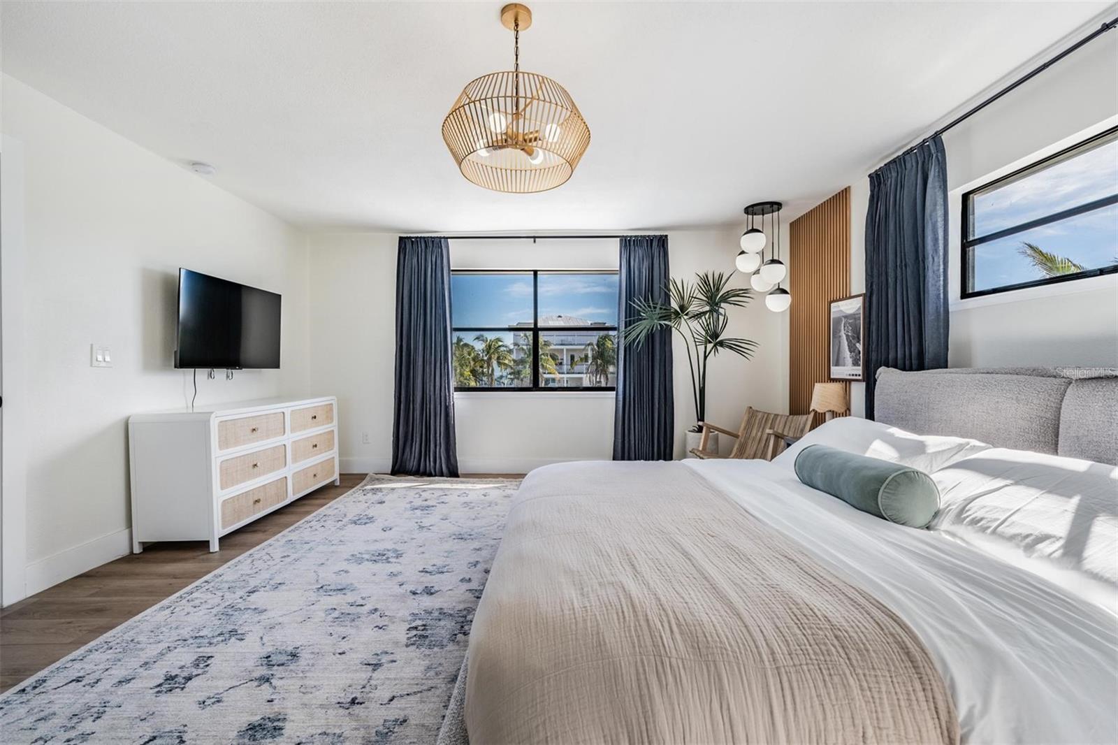 519 LOQUAT DR, ANNA MARIA, FL, 34216