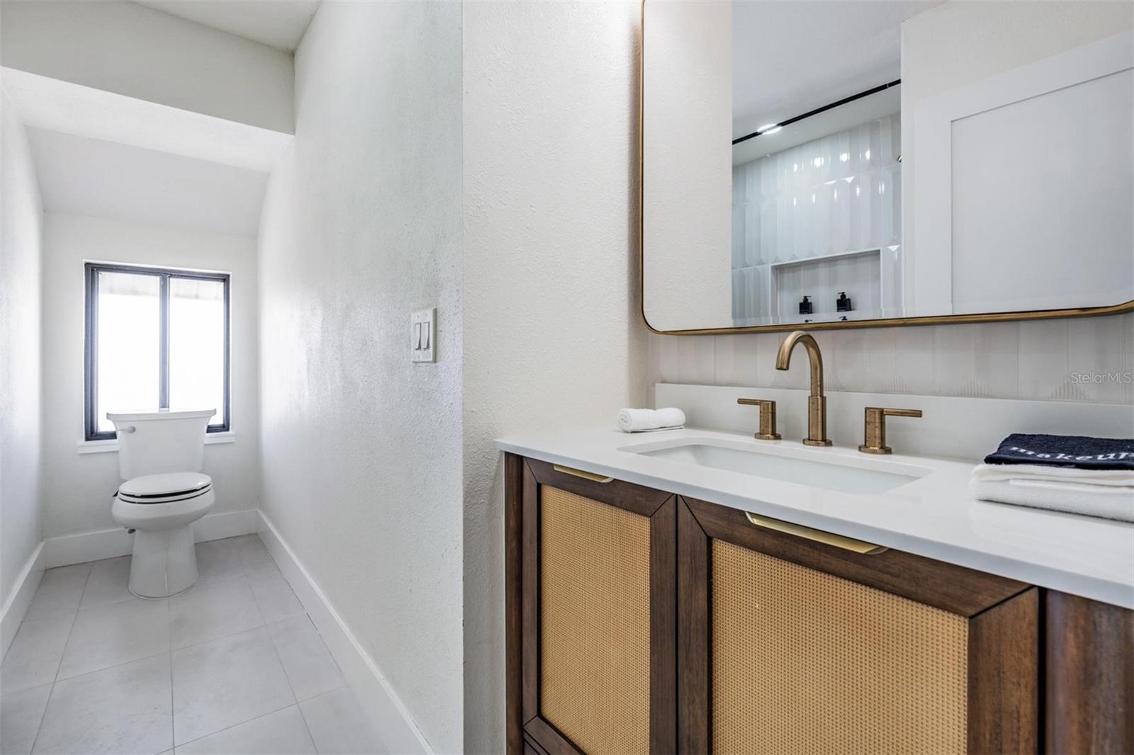 519 LOQUAT DR, ANNA MARIA, FL, 34216