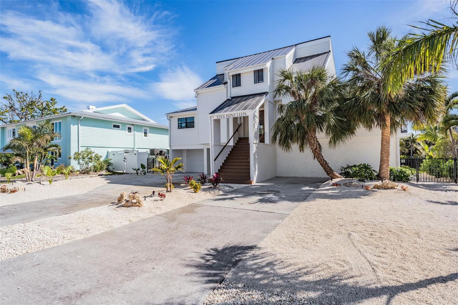 519 LOQUAT DR, ANNA MARIA, FL, 34216