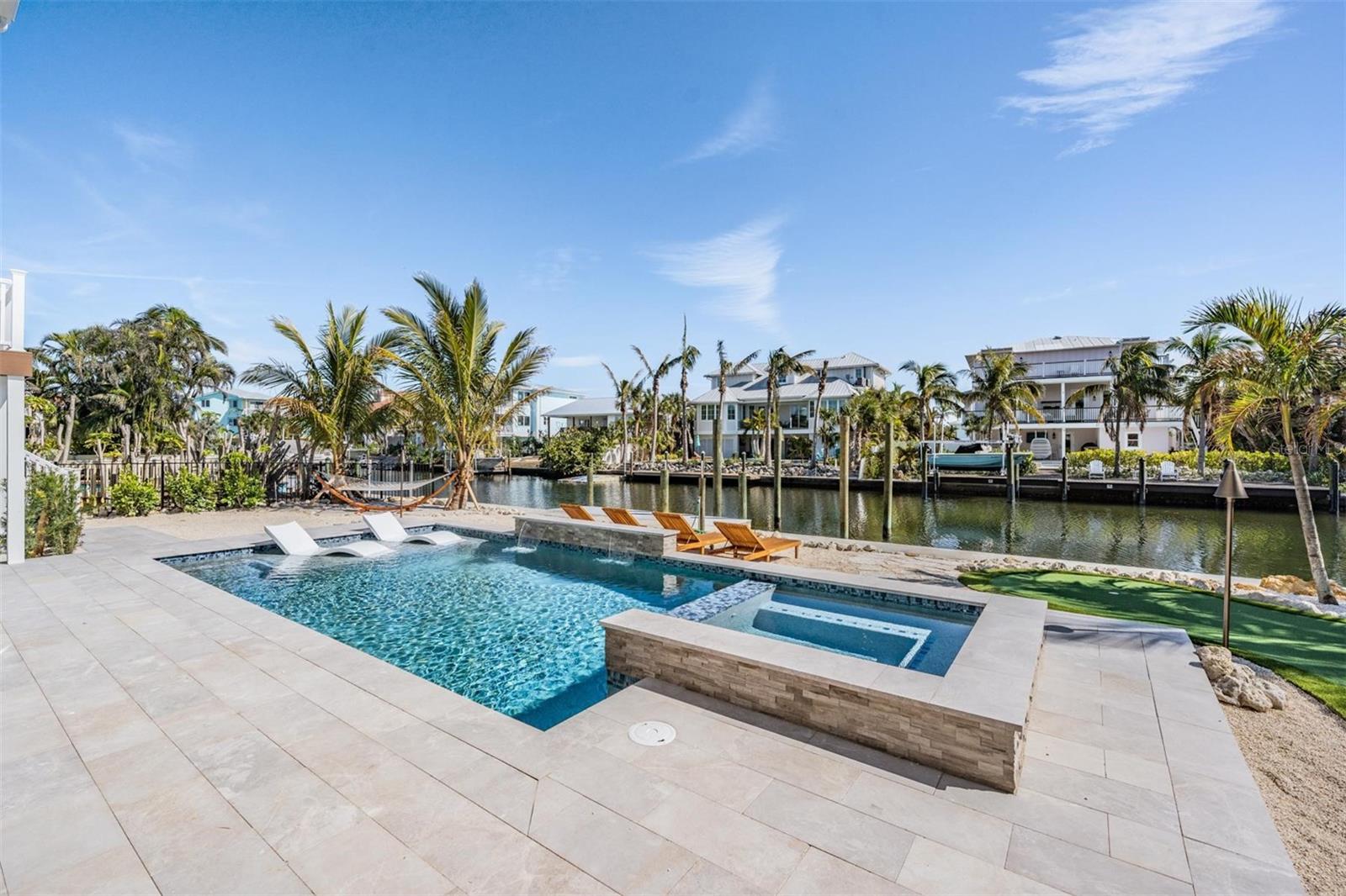 519 LOQUAT DR, ANNA MARIA, FL, 34216