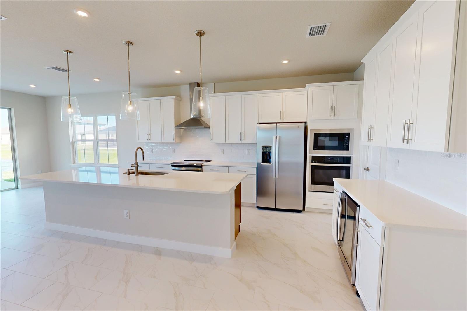 10122 ZENNIA LN, PARRISH, FL, 34219