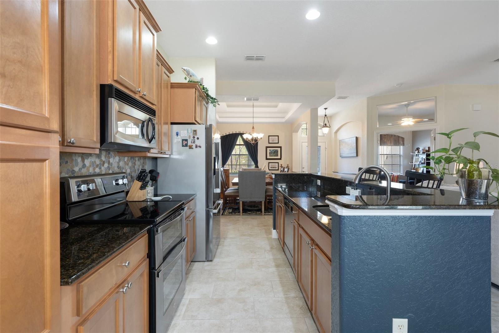 25 SANDERS CIR, HOMOSASSA, FL, 34446