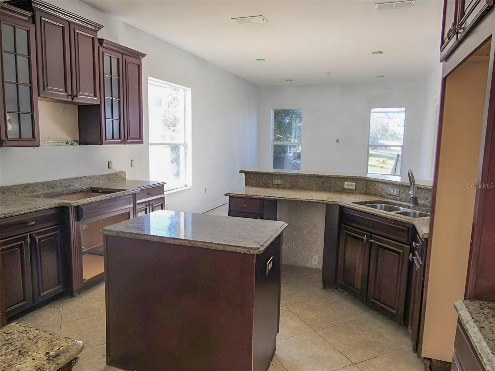 2802 QUIET WATER TRL, KISSIMMEE, FL, 34744