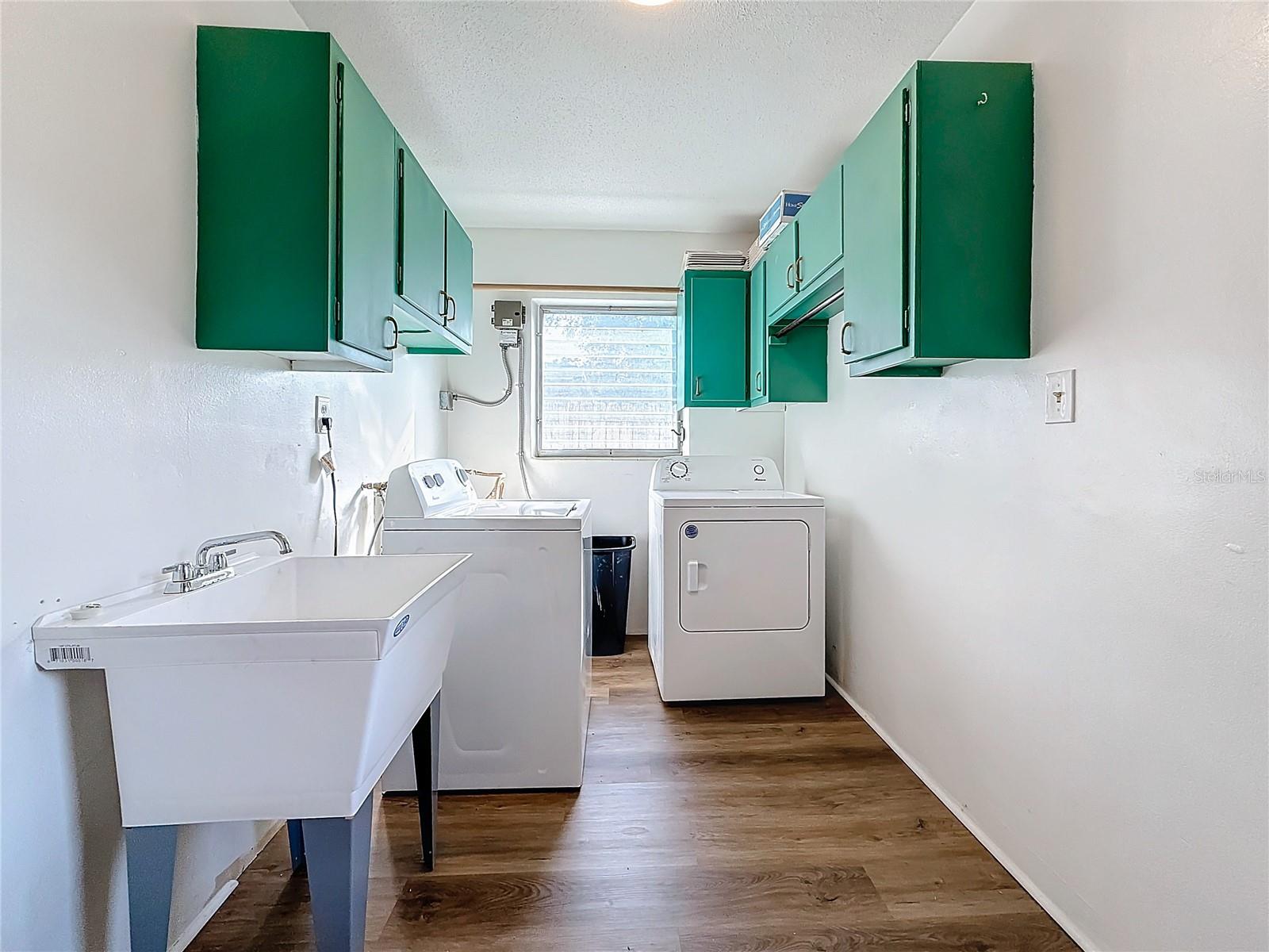 2148 CUNNINGHAM DR, CLEARWATER, FL, 33763