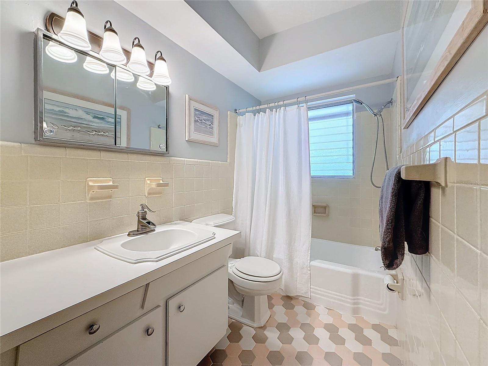 2148 CUNNINGHAM DR, CLEARWATER, FL, 33763