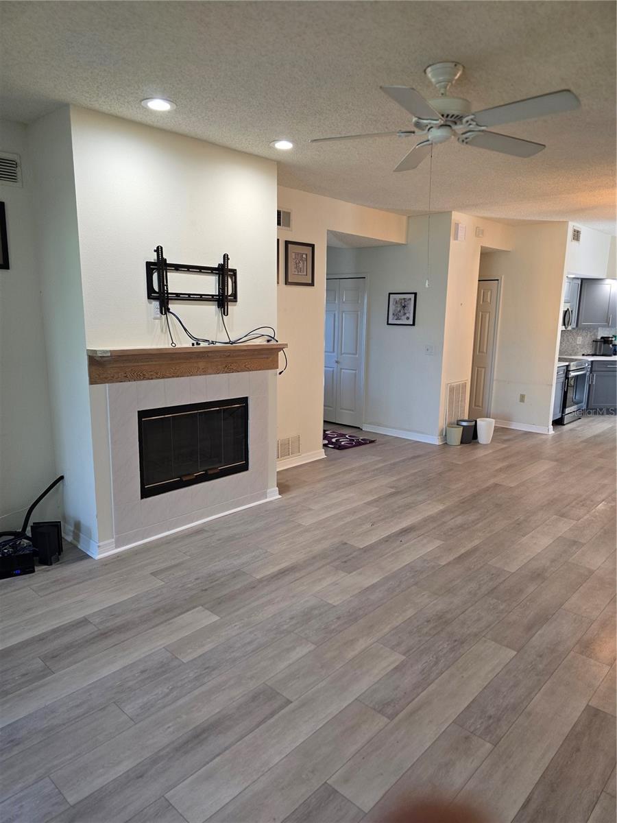 1294 CLAYS TRL #1294, OLDSMAR, FL, 34677