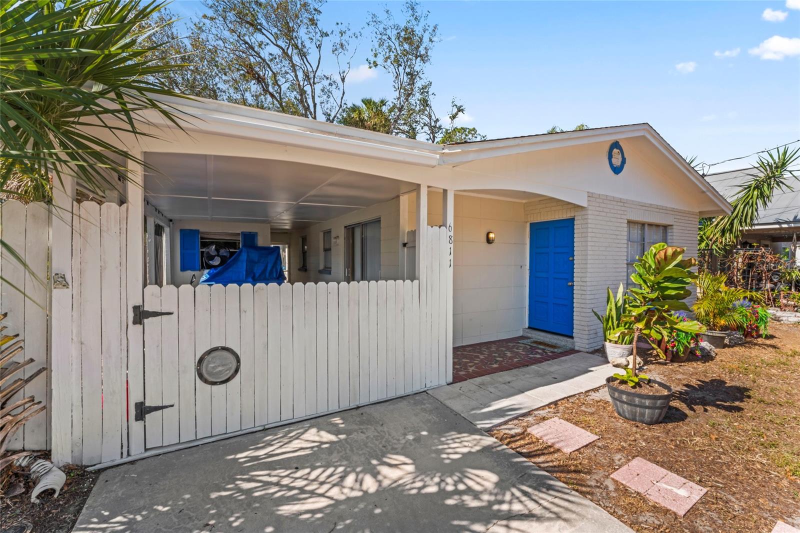 6811 S HESPERIDES ST, TAMPA, FL, 33616