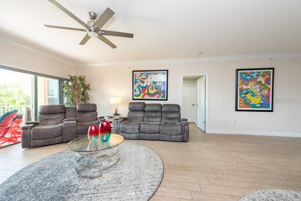 1695 PINELLAS BAYWAY S #E4, TIERRA VERDE, FL, 33715
