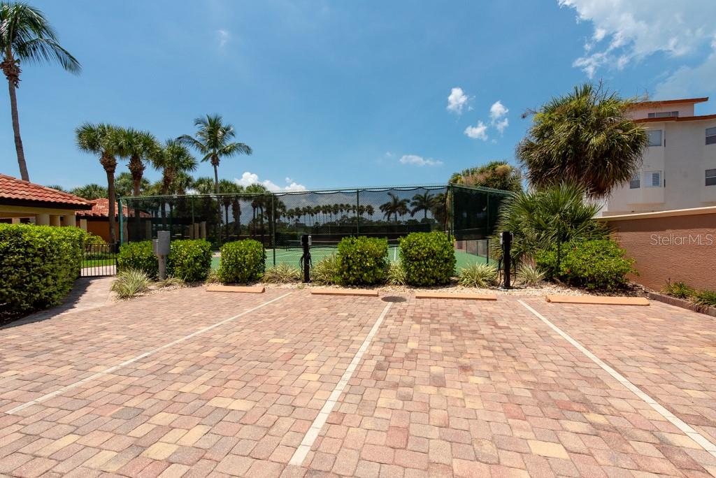 1695 PINELLAS BAYWAY S #E4, TIERRA VERDE, FL, 33715