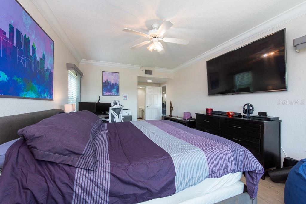 1695 PINELLAS BAYWAY S #E4, TIERRA VERDE, FL, 33715