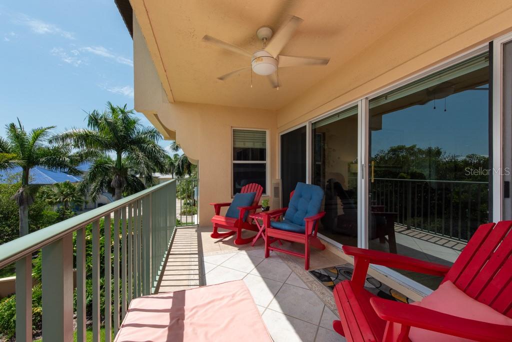 1695 PINELLAS BAYWAY S #E4, TIERRA VERDE, FL, 33715