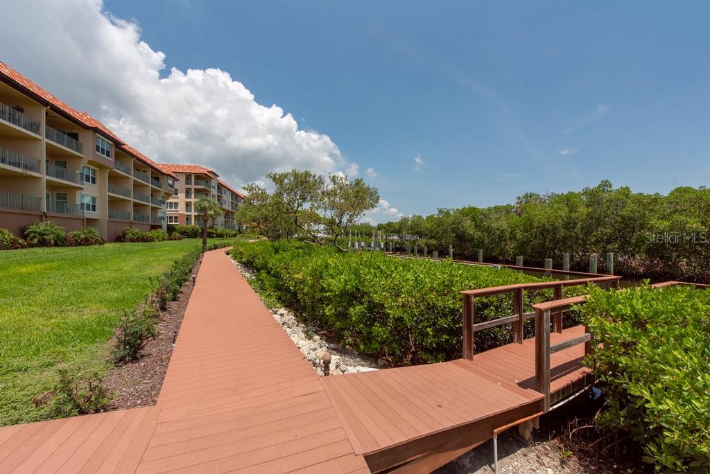 1695 PINELLAS BAYWAY S #E4, TIERRA VERDE, FL, 33715