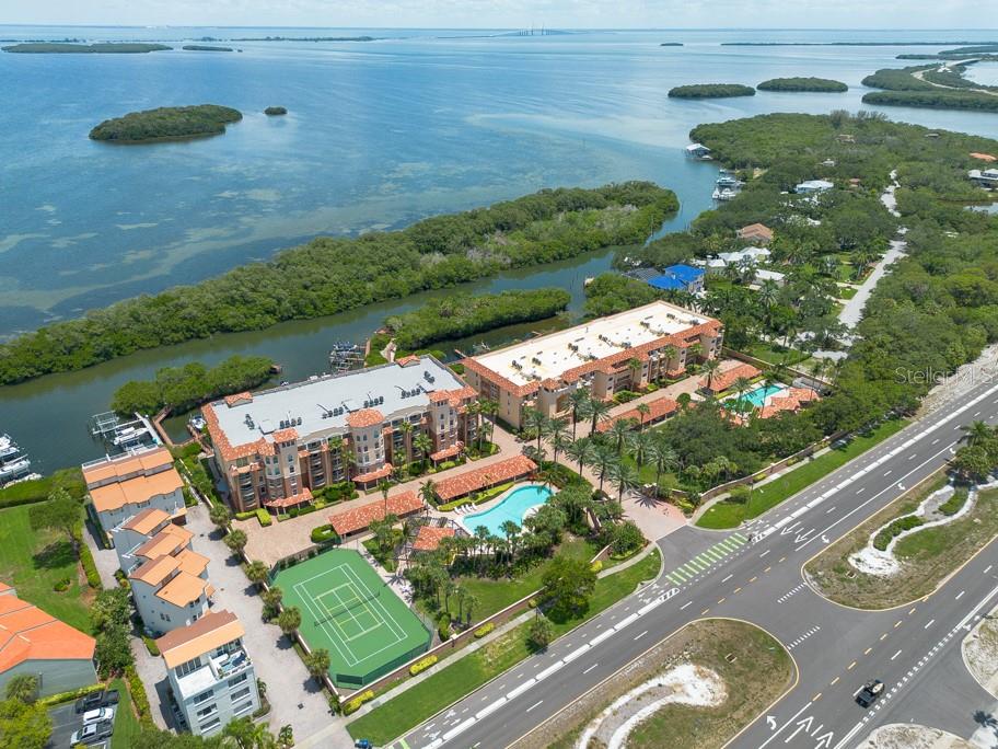 1695 PINELLAS BAYWAY S #E4, TIERRA VERDE, FL, 33715