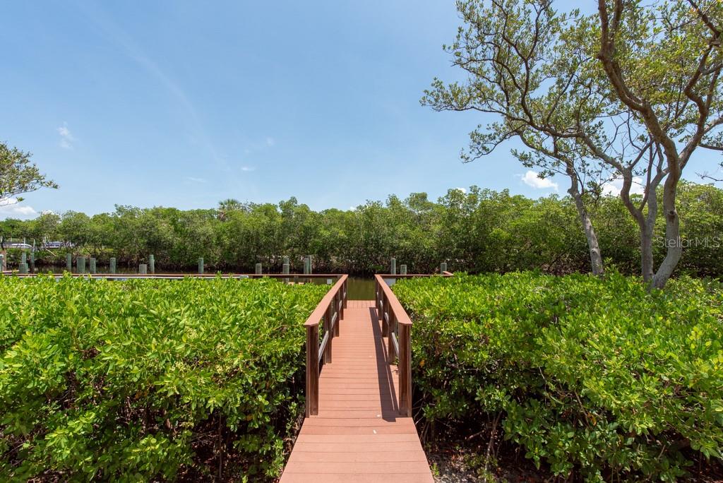 1695 PINELLAS BAYWAY S #E4, TIERRA VERDE, FL, 33715