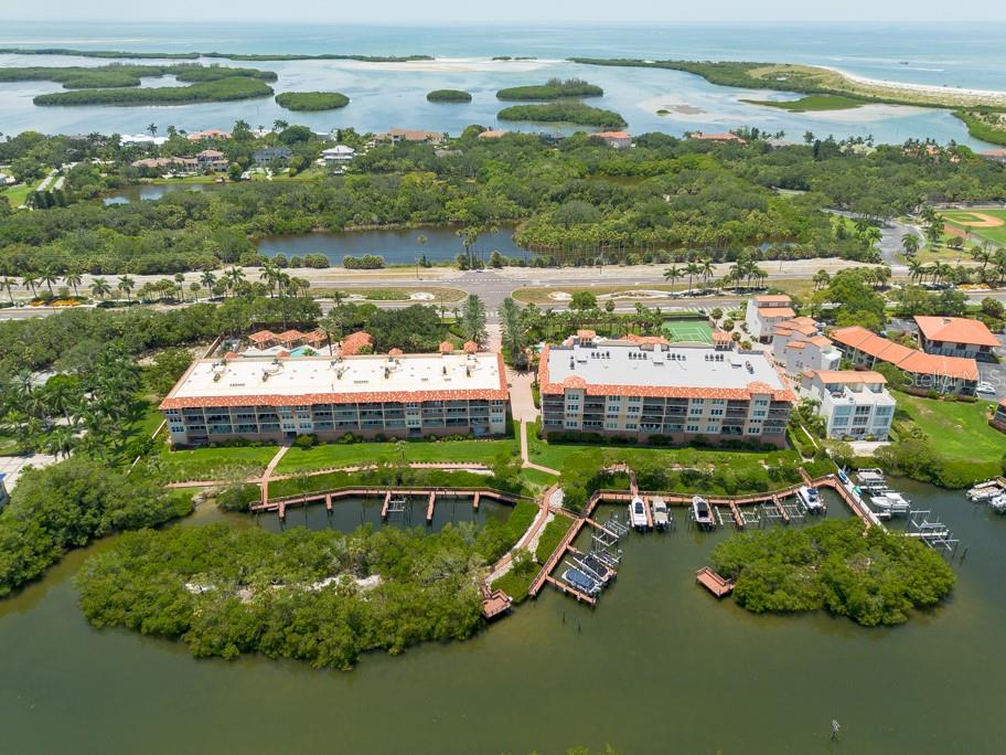 1695 PINELLAS BAYWAY S #E4, TIERRA VERDE, FL, 33715