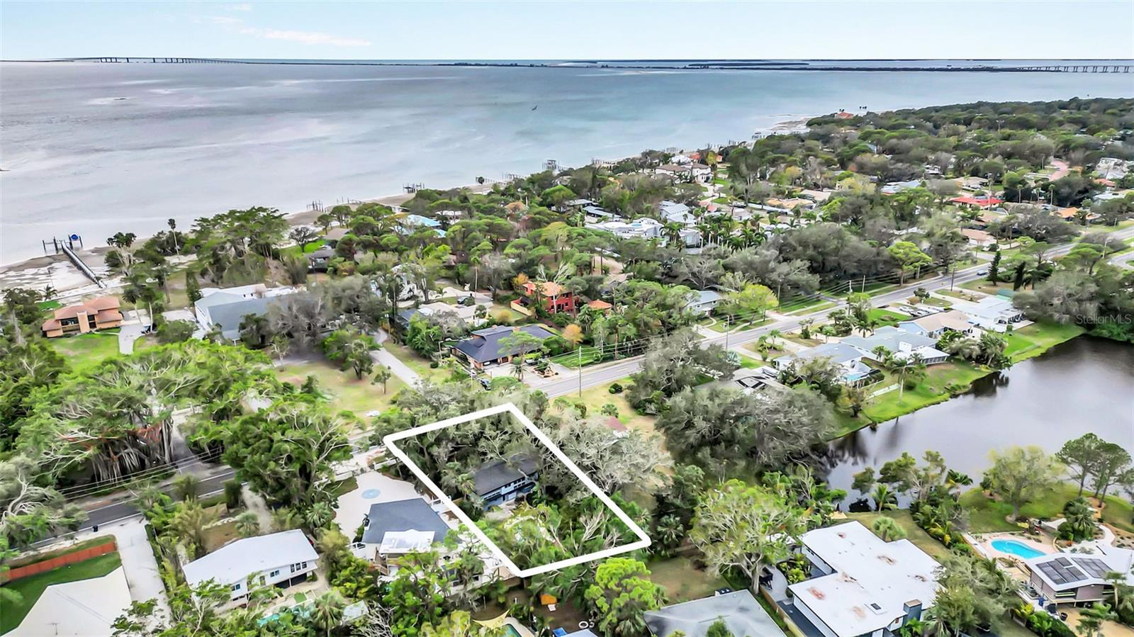 751 PINELLAS POINT DR S, ST PETERSBURG, FL, 33705