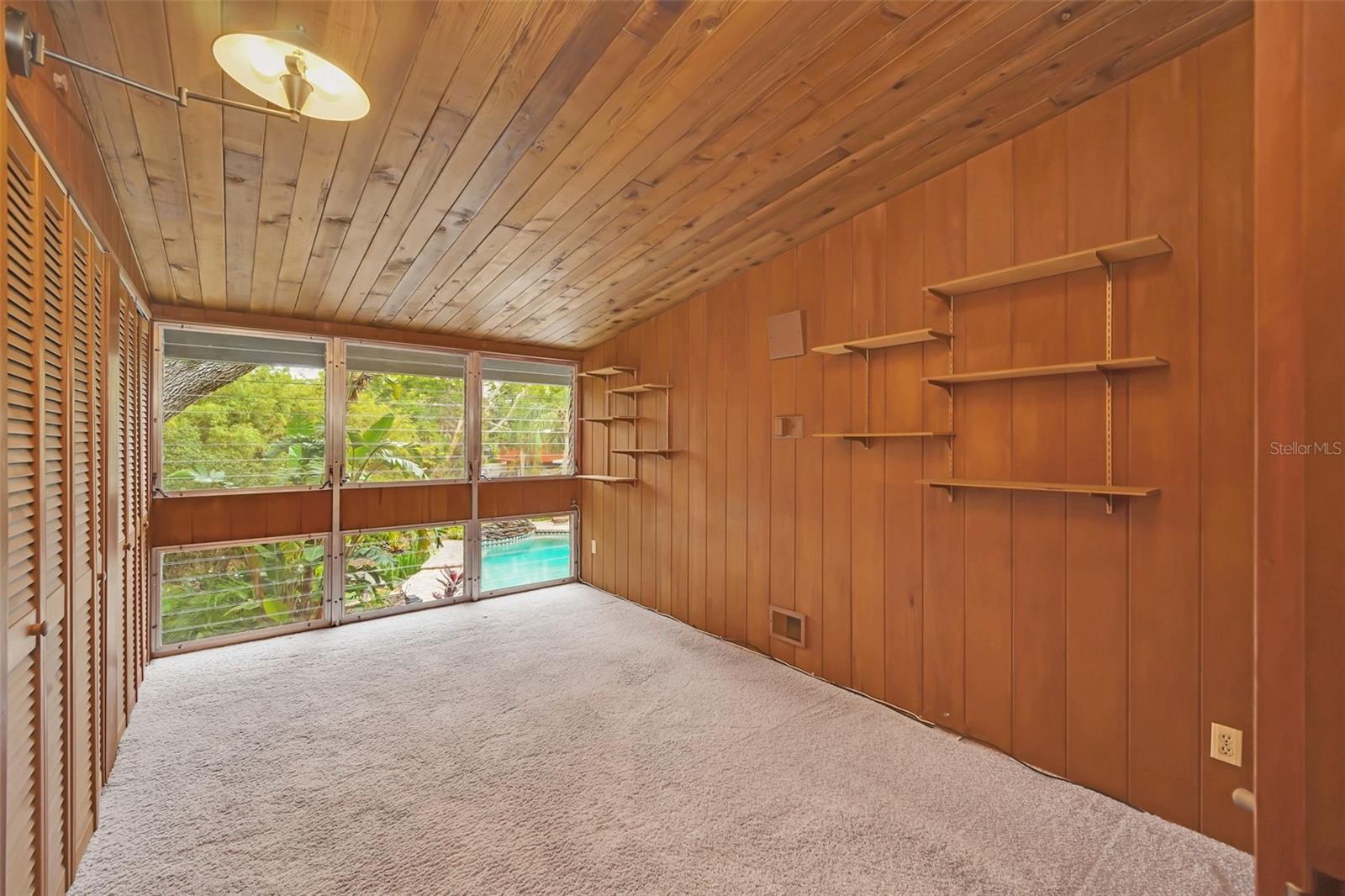 751 PINELLAS POINT DR S, ST PETERSBURG, FL, 33705