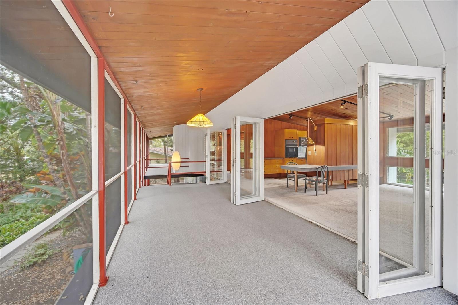 751 PINELLAS POINT DR S, ST PETERSBURG, FL, 33705