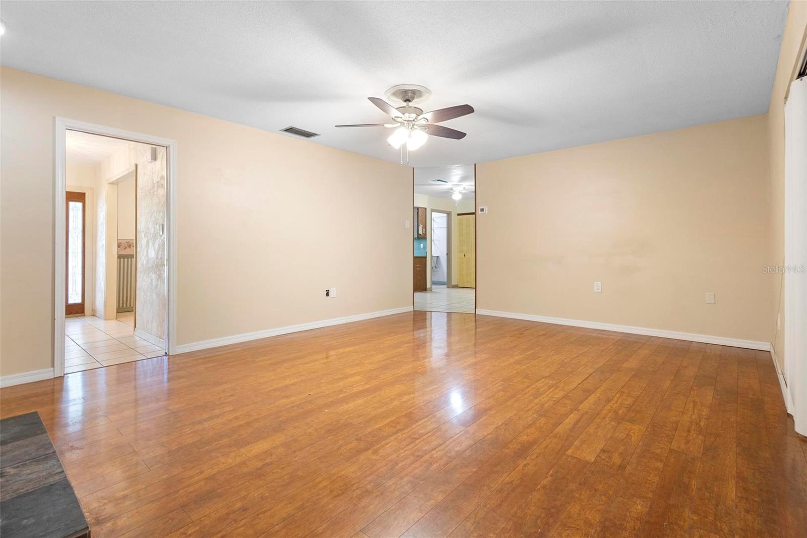 847 LAKE CHARM DR, OVIEDO, FL, 32765