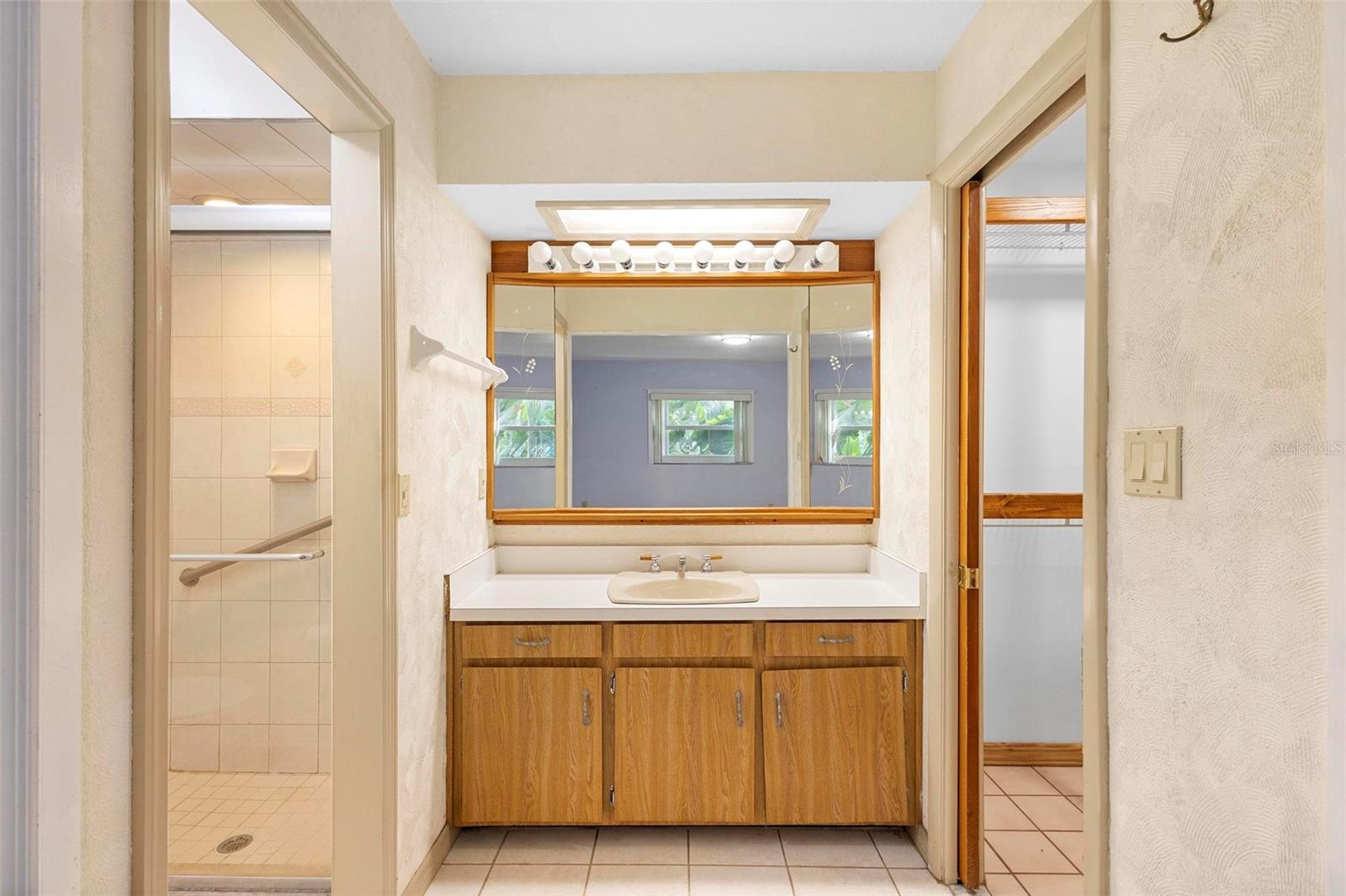 847 LAKE CHARM DR, OVIEDO, FL, 32765