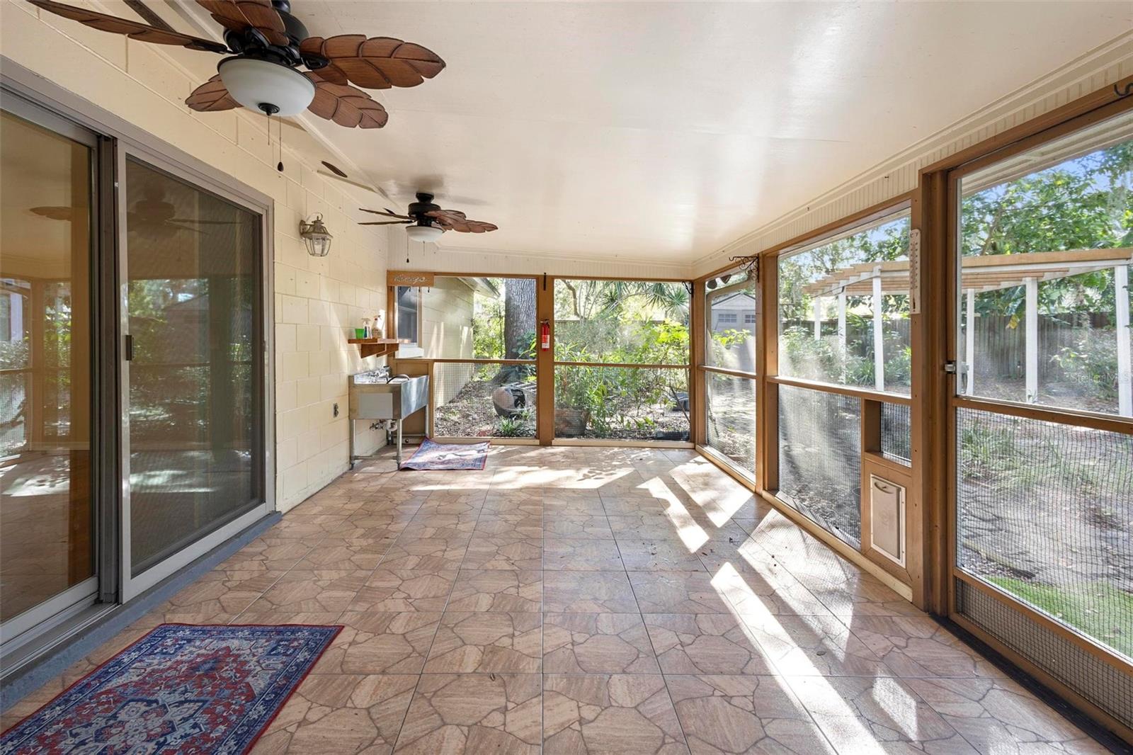 847 LAKE CHARM DR, OVIEDO, FL, 32765