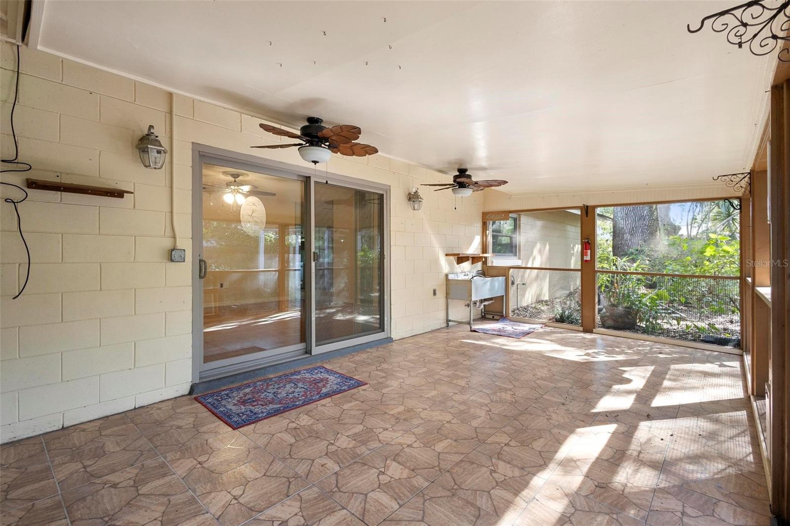 847 LAKE CHARM DR, OVIEDO, FL, 32765