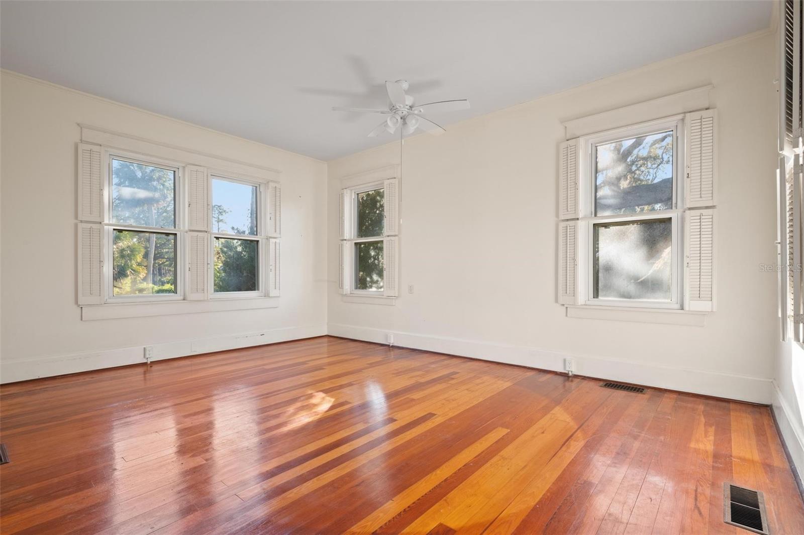 106 BANANA ST, TARPON SPRINGS, FL, 34689