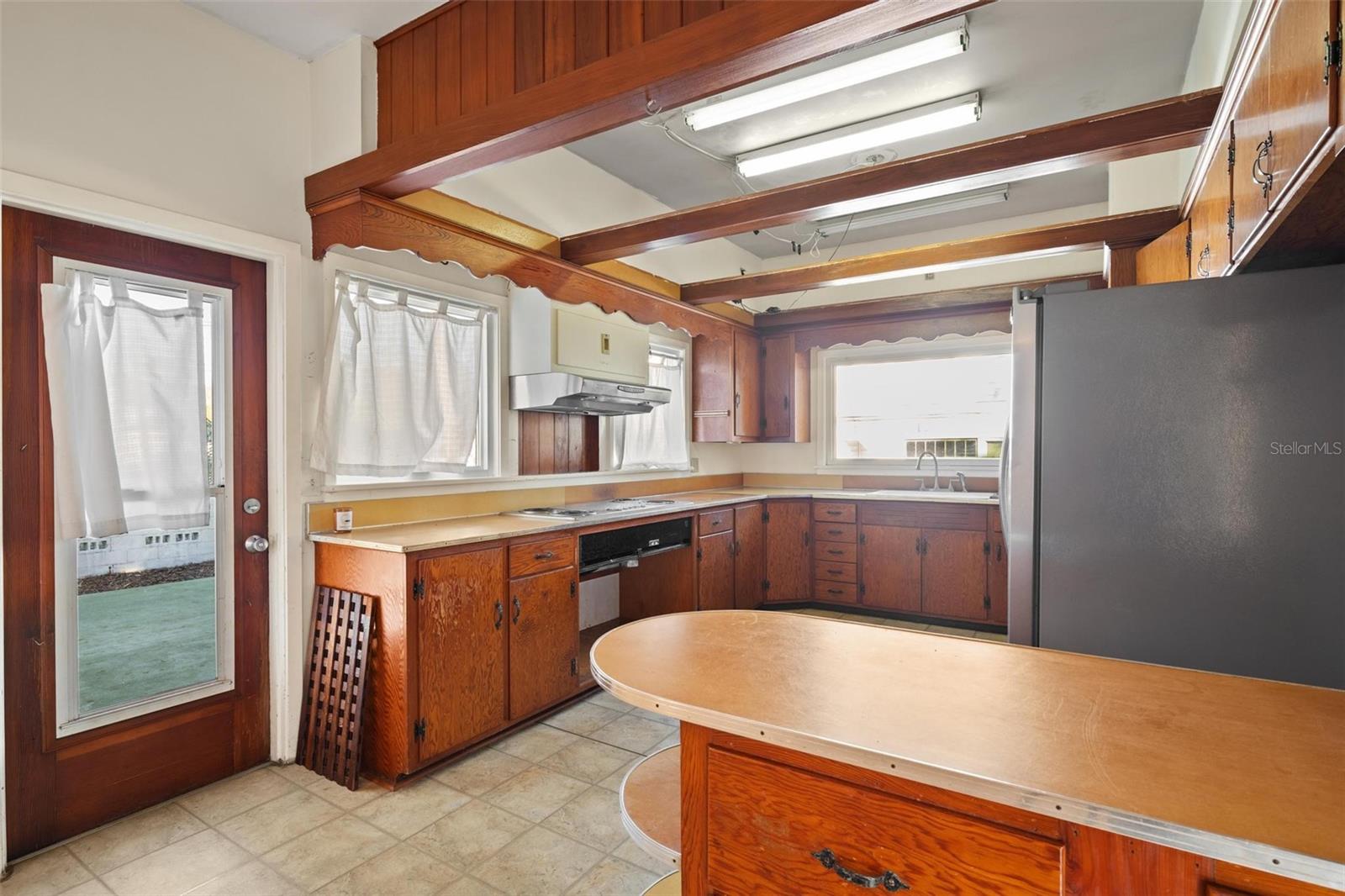 106 BANANA ST, TARPON SPRINGS, FL, 34689