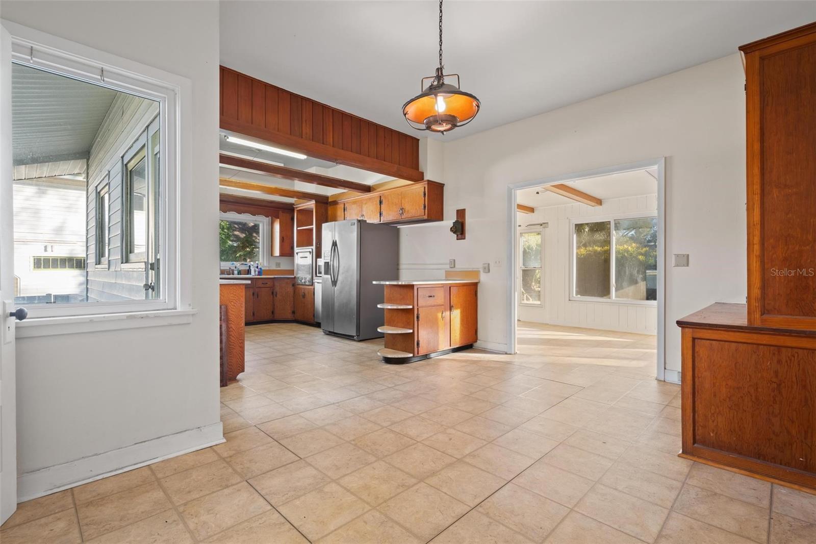 106 BANANA ST, TARPON SPRINGS, FL, 34689