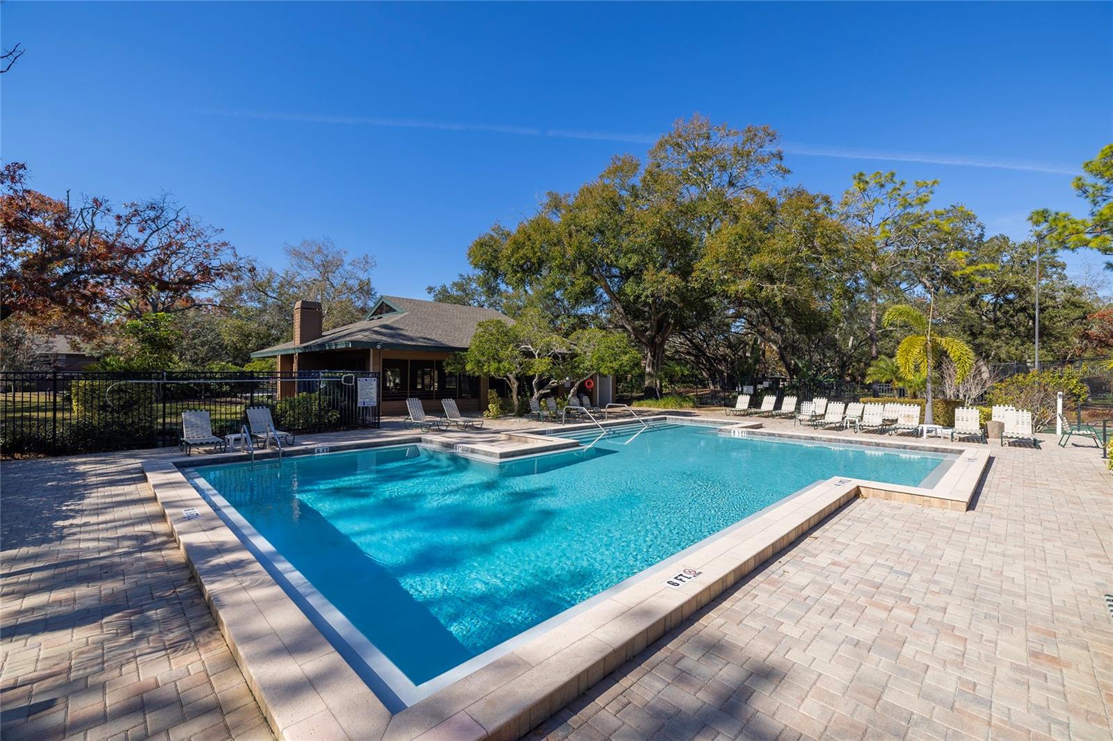 2307 LENNOX RD E #2307, PALM HARBOR, FL, 34683