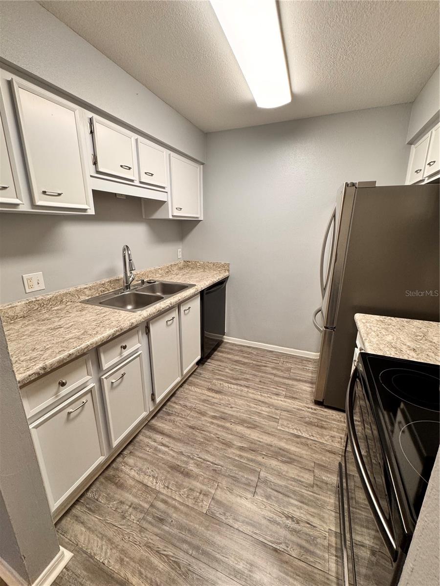 3455 COUNTRYSIDE BLVD #12, CLEARWATER, FL, 33761