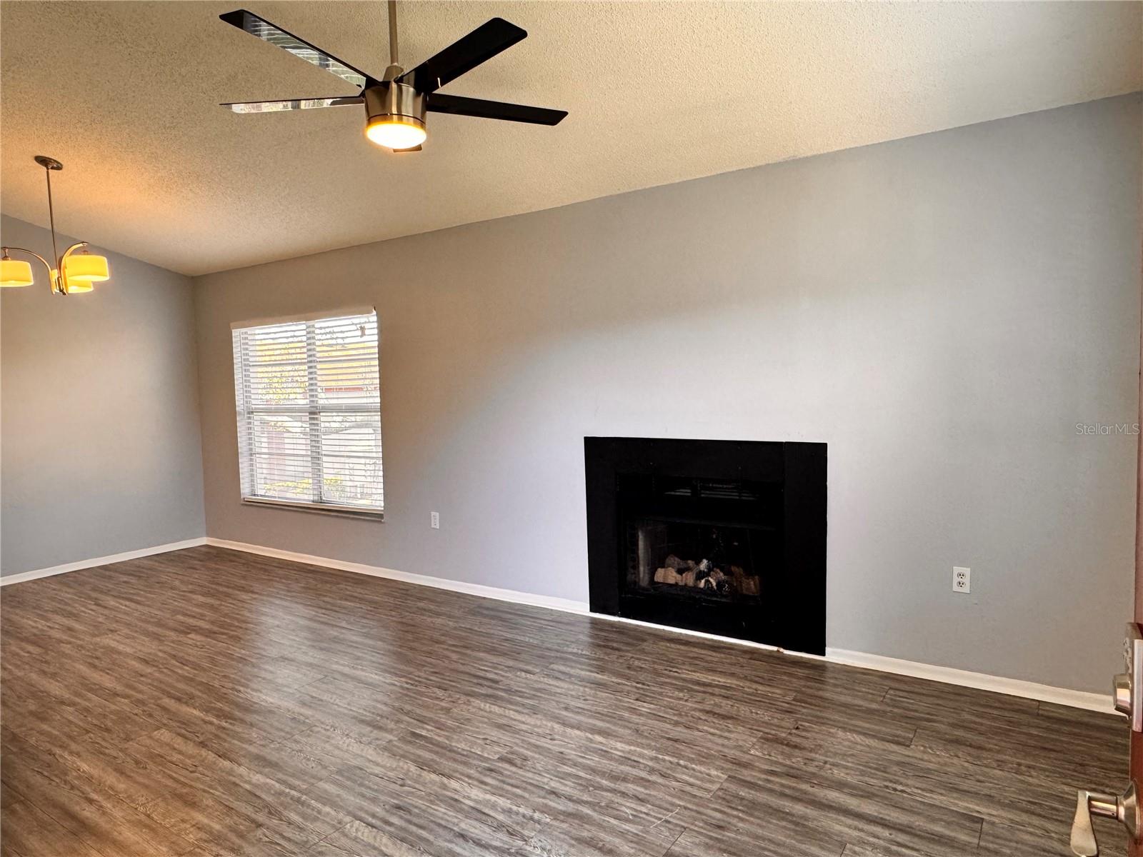 3455 COUNTRYSIDE BLVD #12, CLEARWATER, FL, 33761