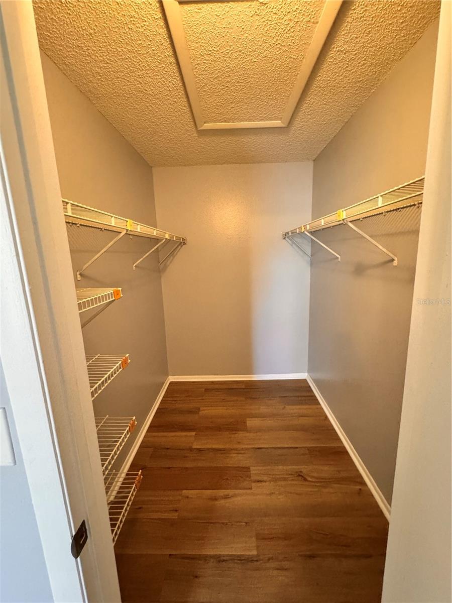 3455 COUNTRYSIDE BLVD #12, CLEARWATER, FL, 33761