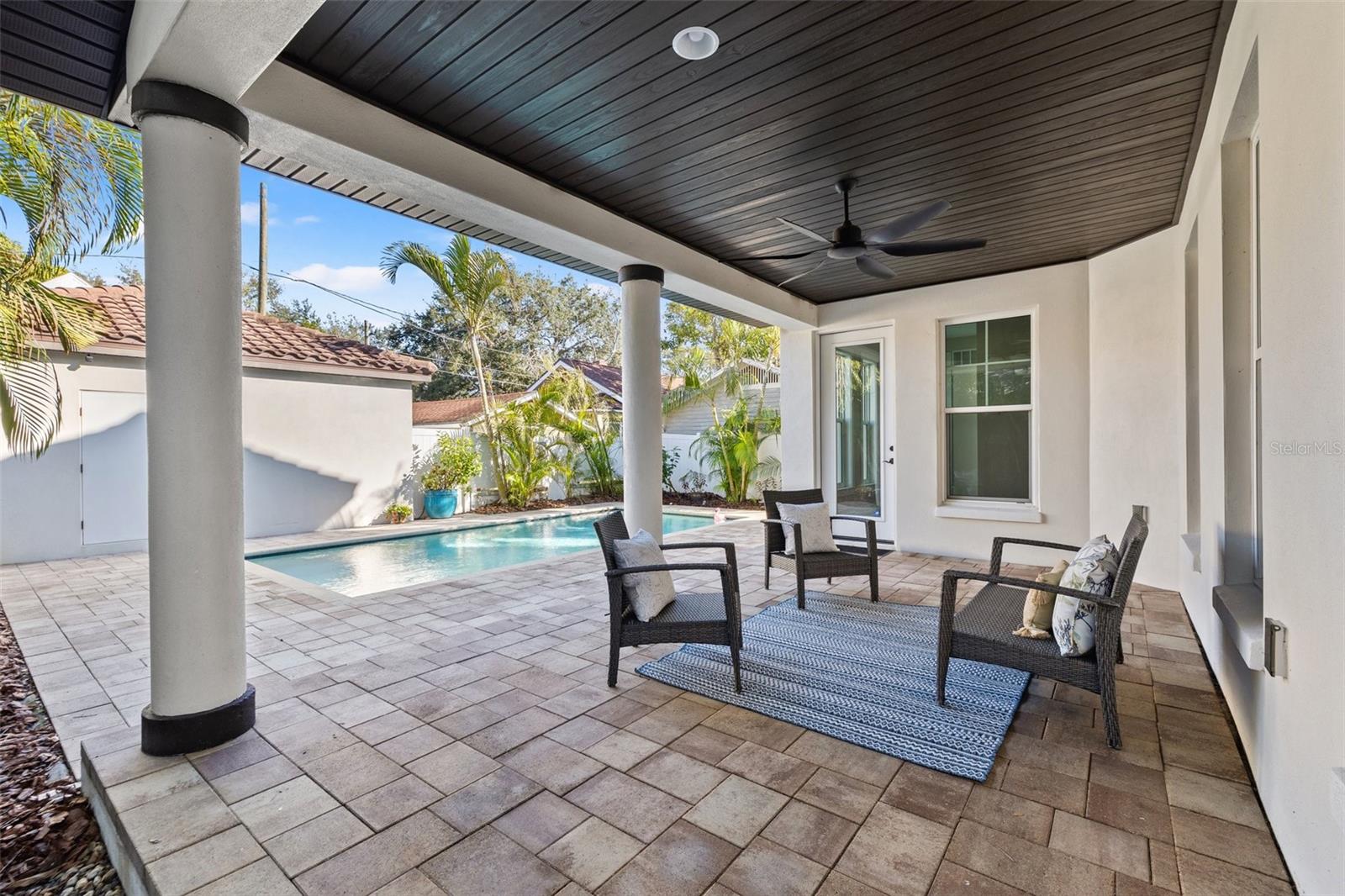 811 19TH AVE N, ST PETERSBURG, FL, 33704