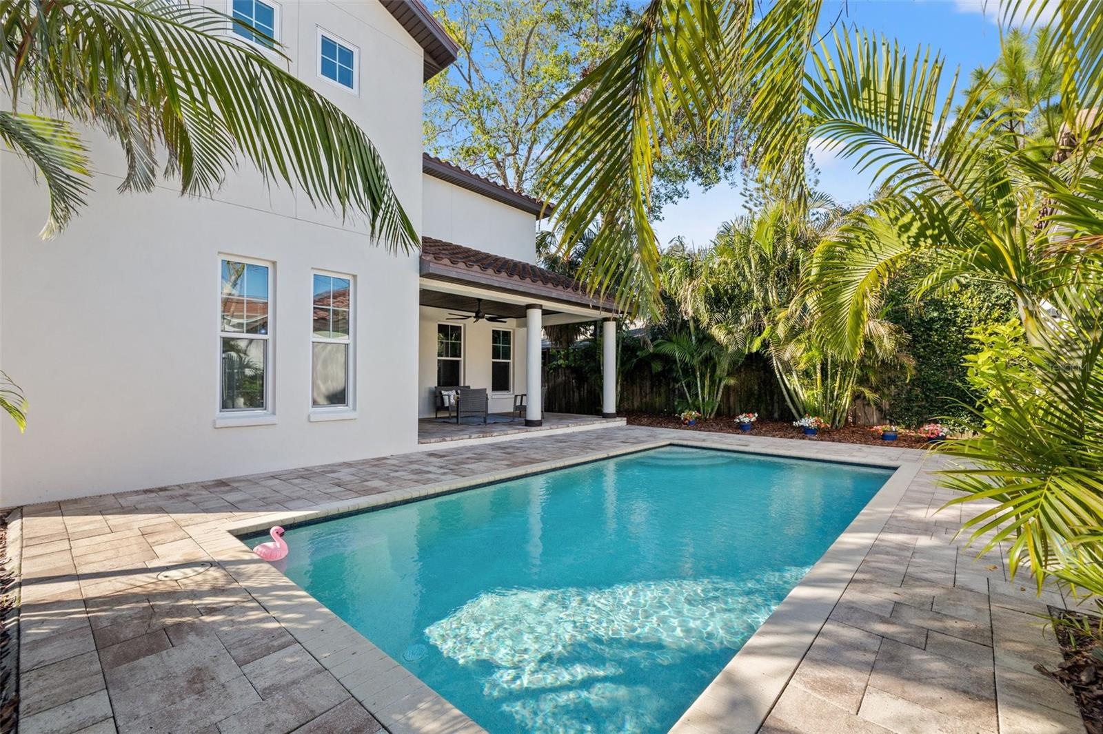 811 19TH AVE N, ST PETERSBURG, FL, 33704