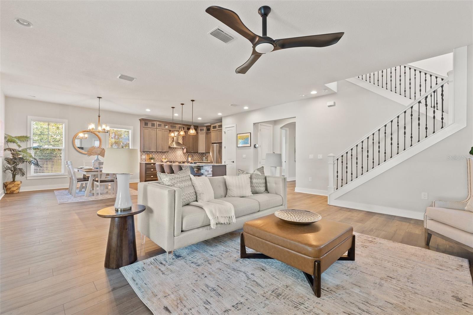 811 19TH AVE N, ST PETERSBURG, FL, 33704