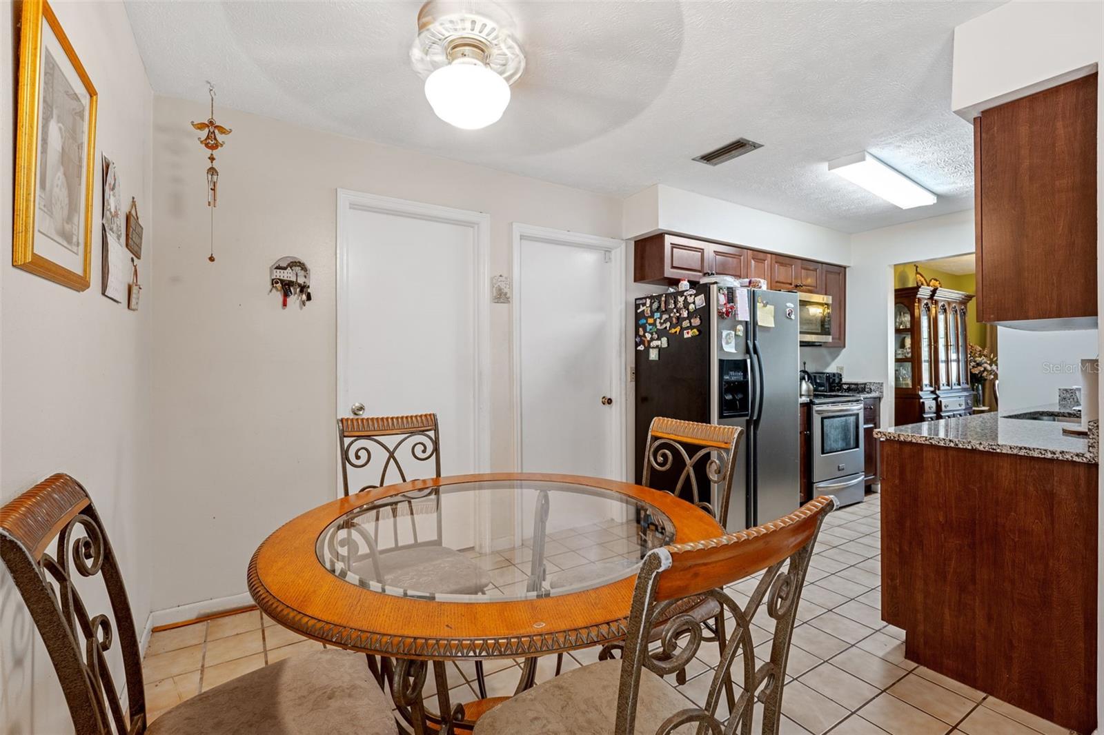 905 W RIVER DR, TEMPLE TERRACE, FL, 33617