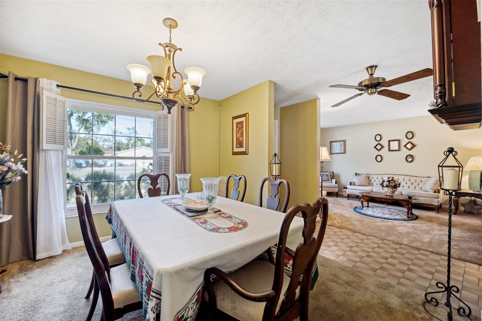 905 W RIVER DR, TEMPLE TERRACE, FL, 33617