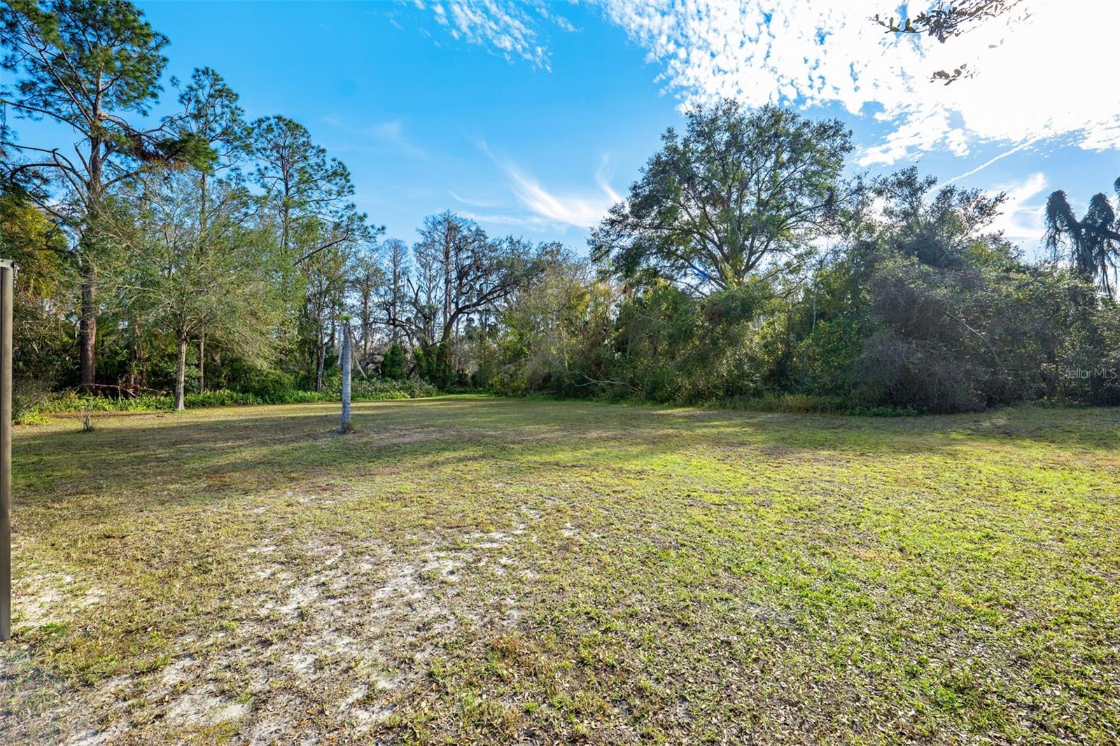 905 W RIVER DR, TEMPLE TERRACE, FL, 33617