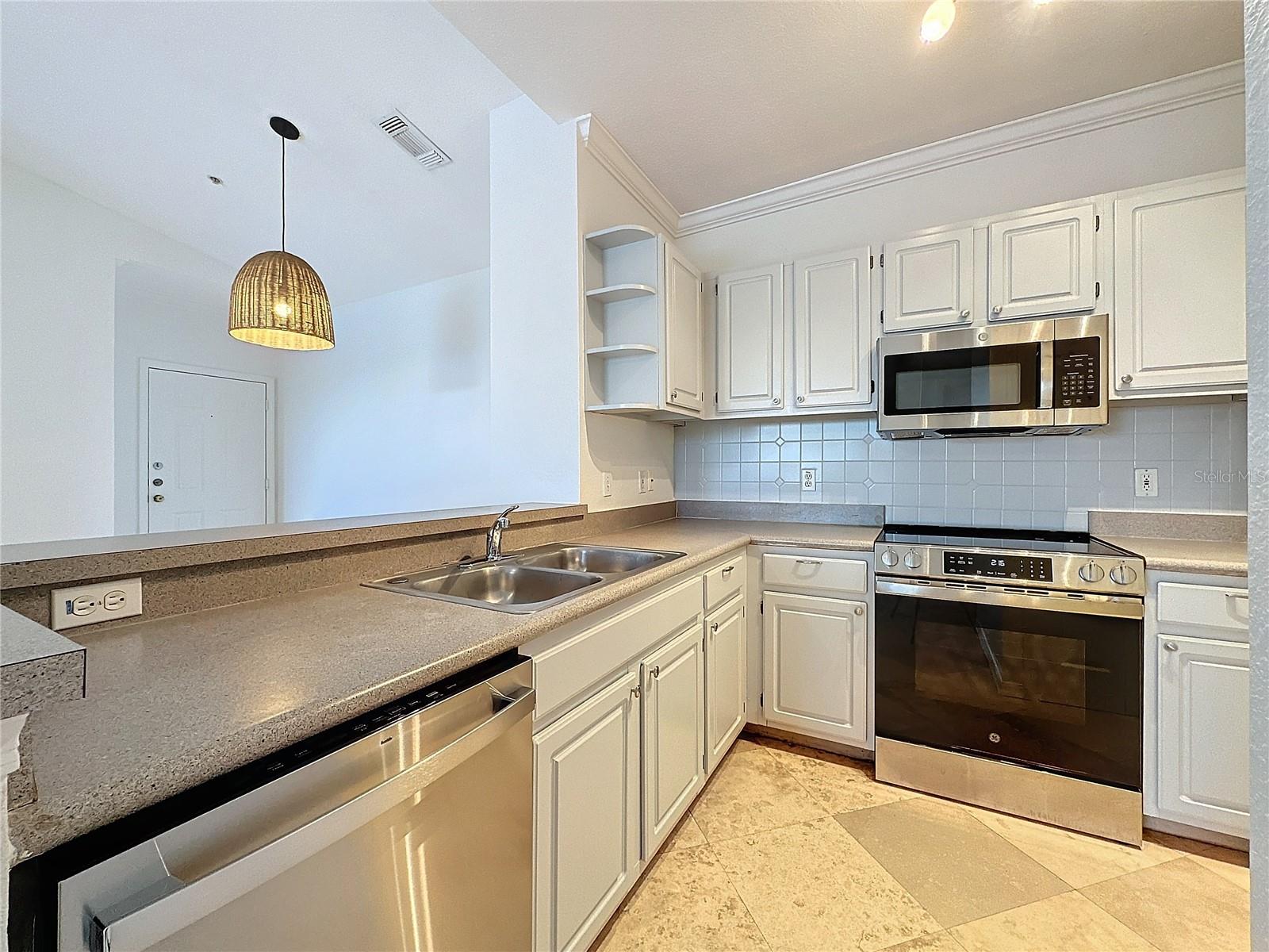 8803 DUNES CT #306, KISSIMMEE, FL, 34747