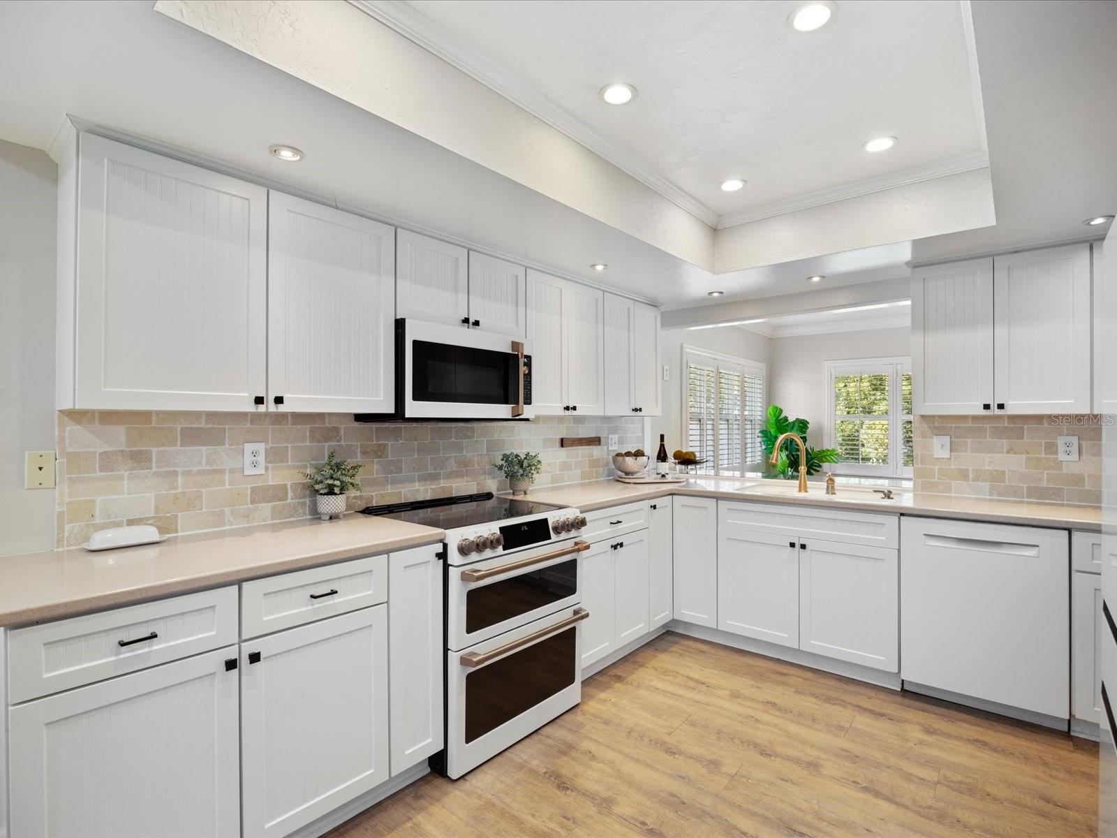 2842 LONG VIEW DR, CLEARWATER, FL, 33761