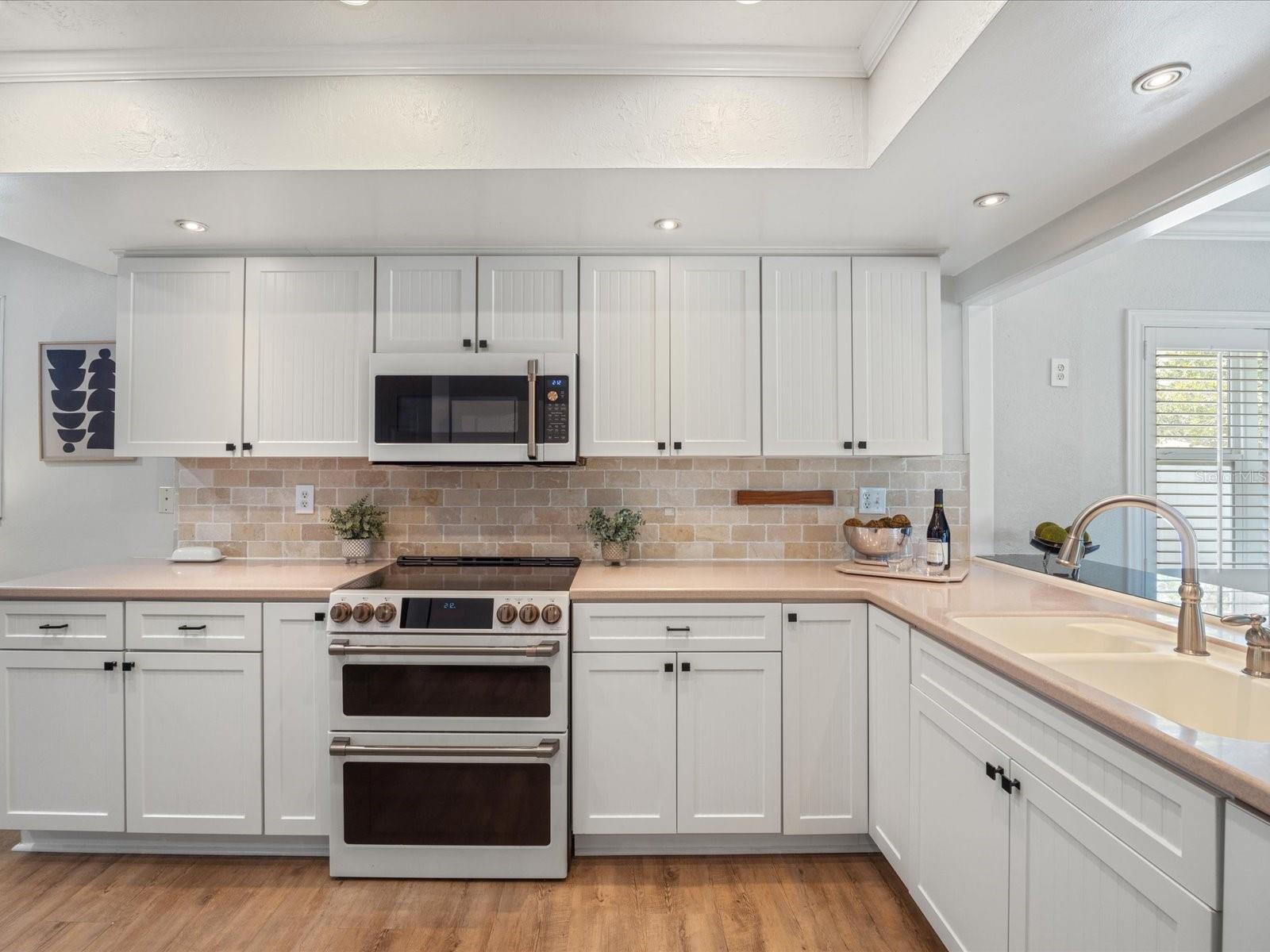 2842 LONG VIEW DR, CLEARWATER, FL, 33761