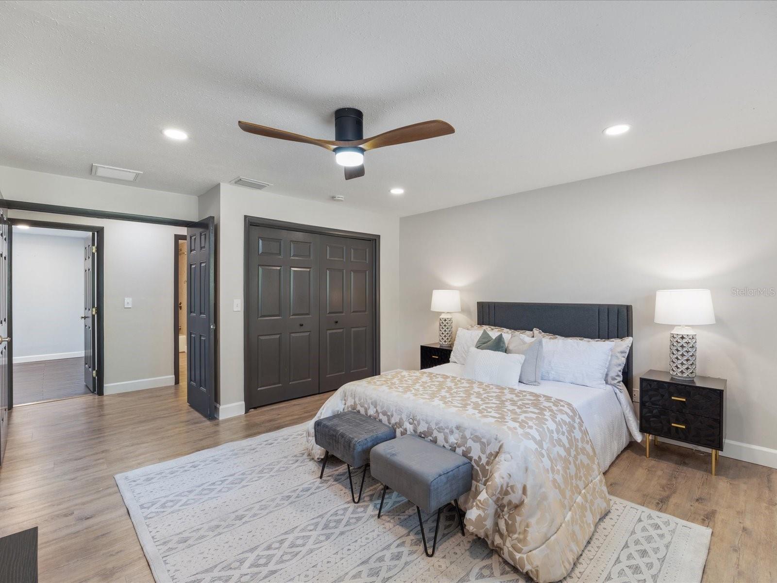 2842 LONG VIEW DR, CLEARWATER, FL, 33761